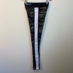 Rue21 Medium Camo Army Stretch Freedom Moving Military Highrise Leggings